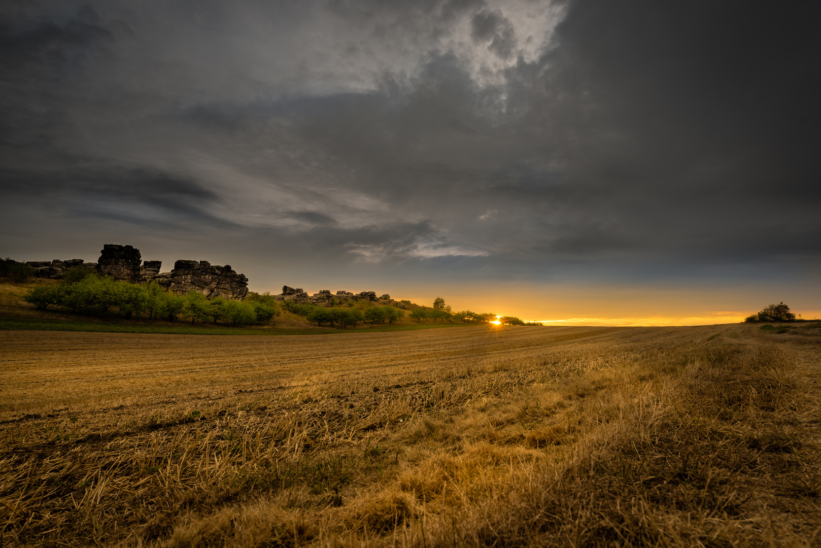 Teufelsmauer im Sonnenuntergang