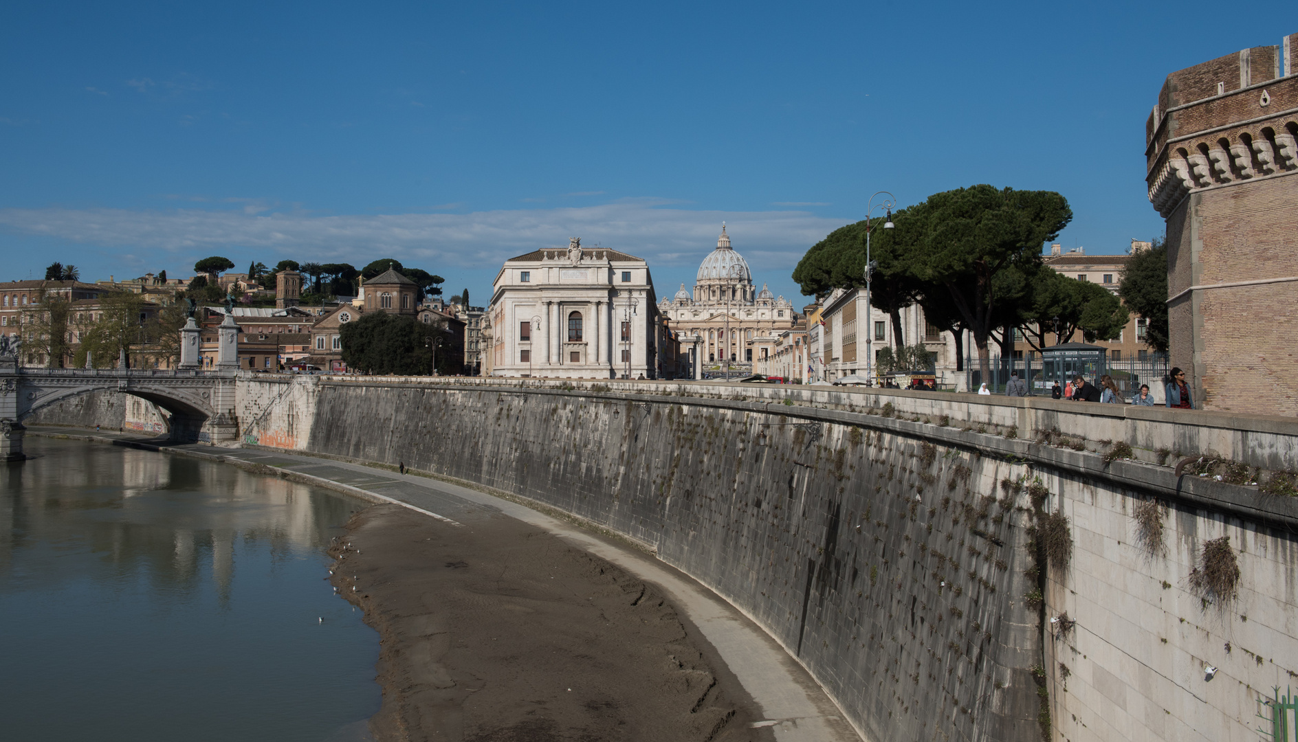 |¬ Tevere und der heilige Peter |¬