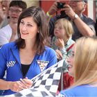 TEXT AUTOBIOGRAFIE Foto: GridGirl START Rallye Ü845K