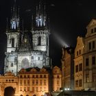 Teynkirche bei Nacht