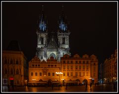 teynkirche bei nacht