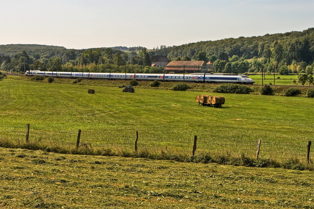 TGV aufm Lande