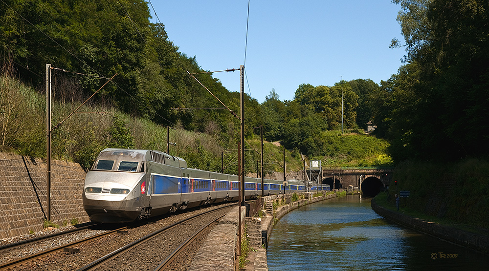 TGV dans la province