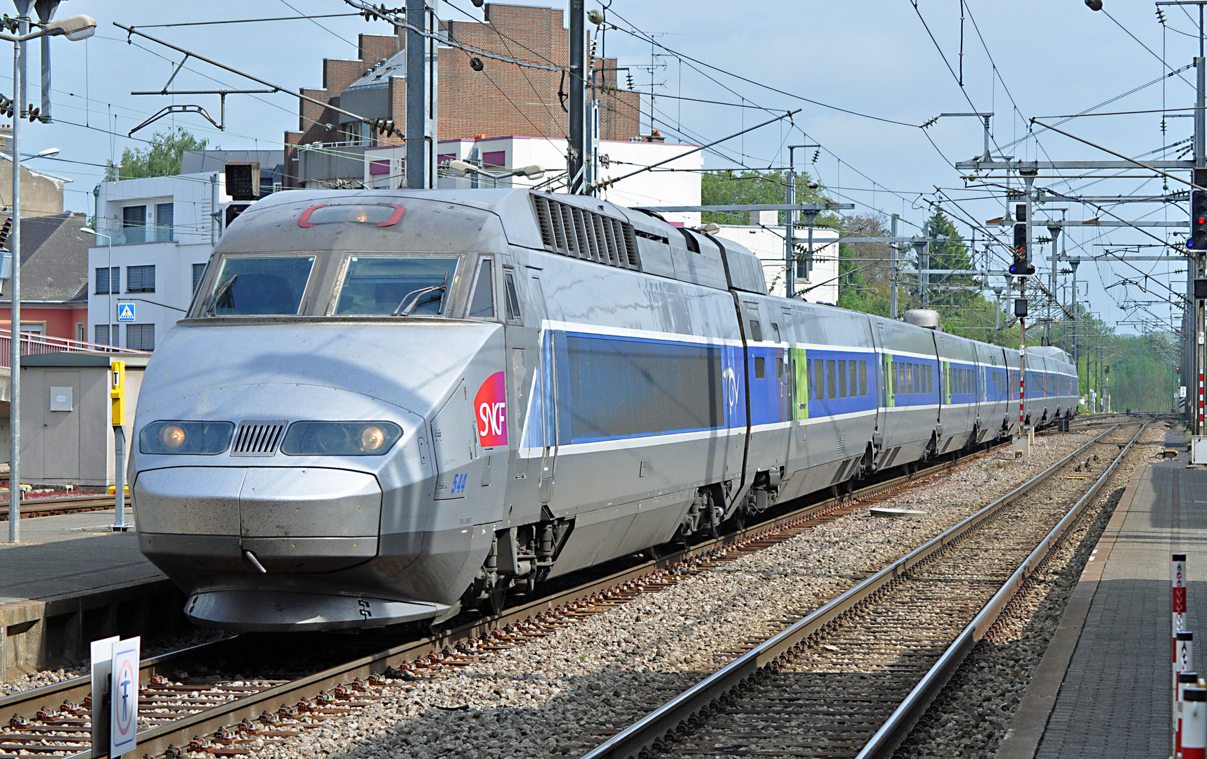 TGV in Bettemburg Richtung Frankreich