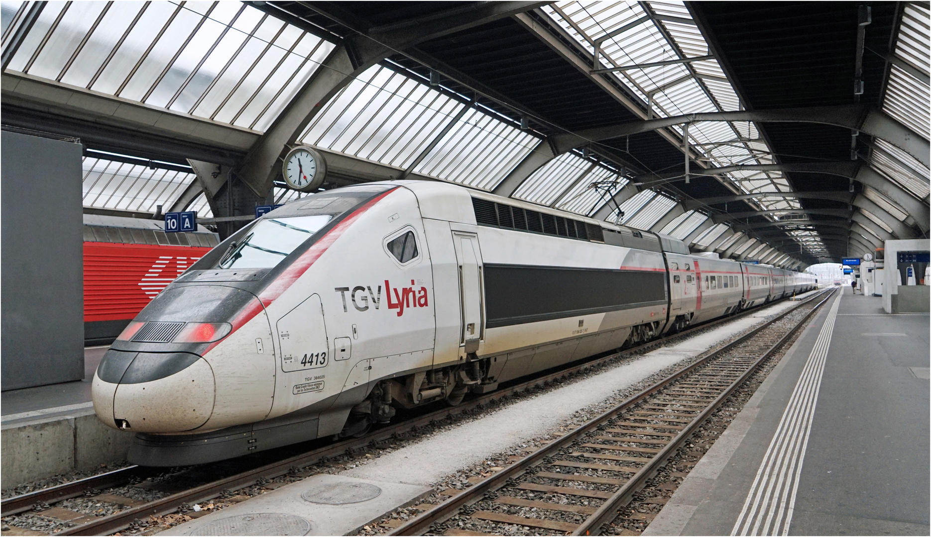 TGV Lyria 4413