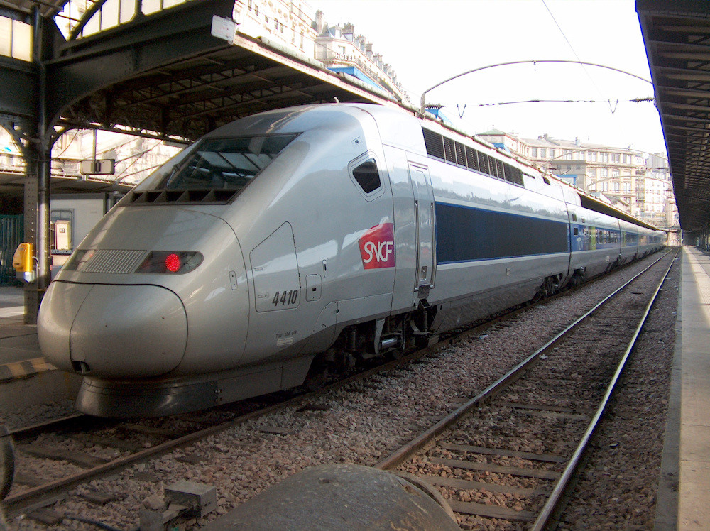 TGV POS in Paris Gare de l'Est