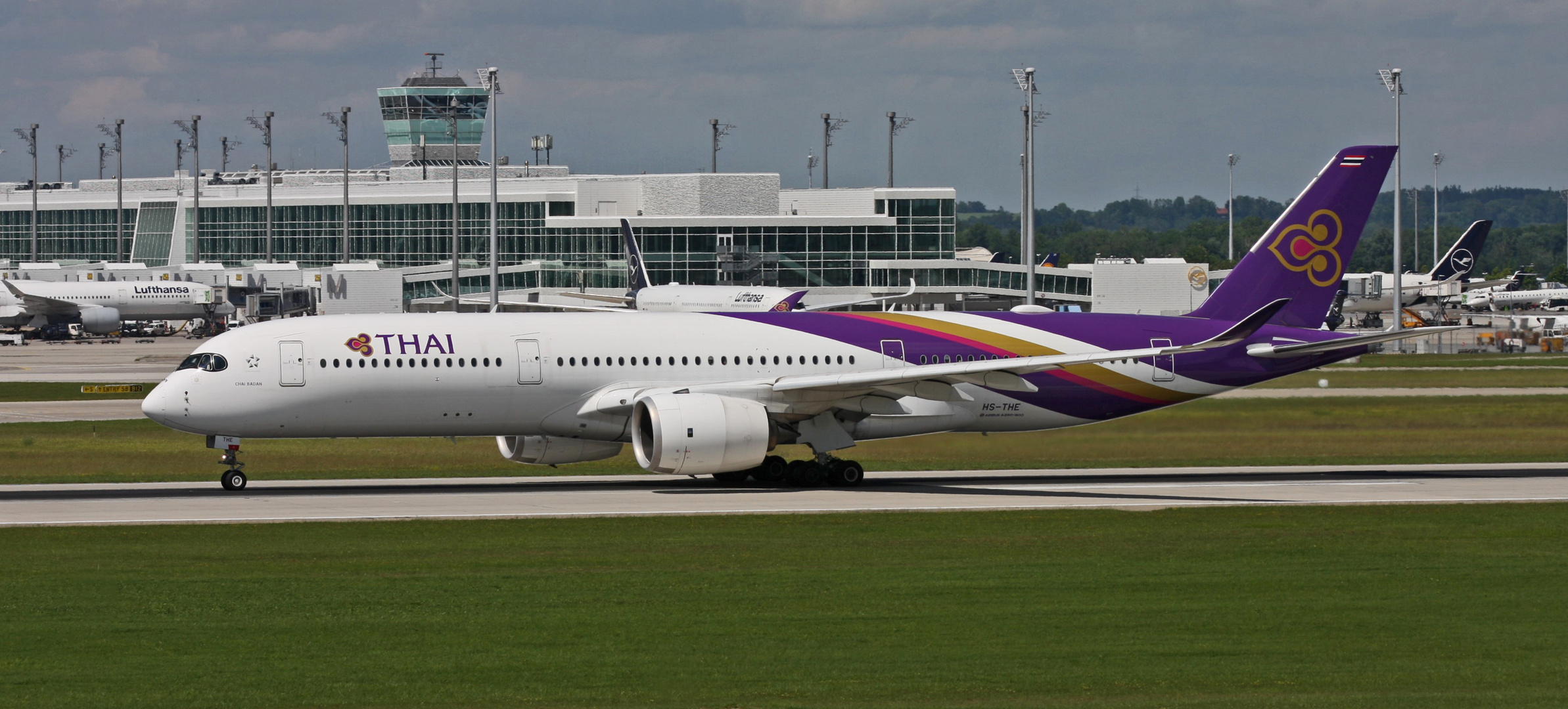 Thai A350