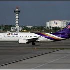 Thai Airways Boeing 737-4D7 (HS-TDD)