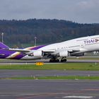 Thai Airways Boeing 747-4D7  HS-TGB 