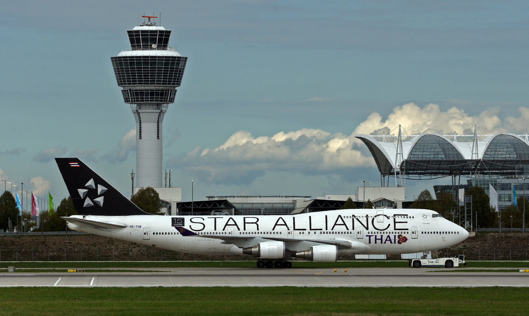 THAI AIRWAYS INTERNATIONAL / STAR ALLIANCE Livery