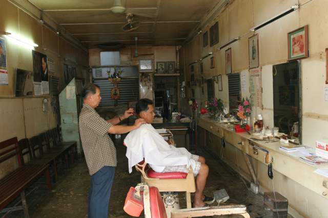 Thai coiffeur