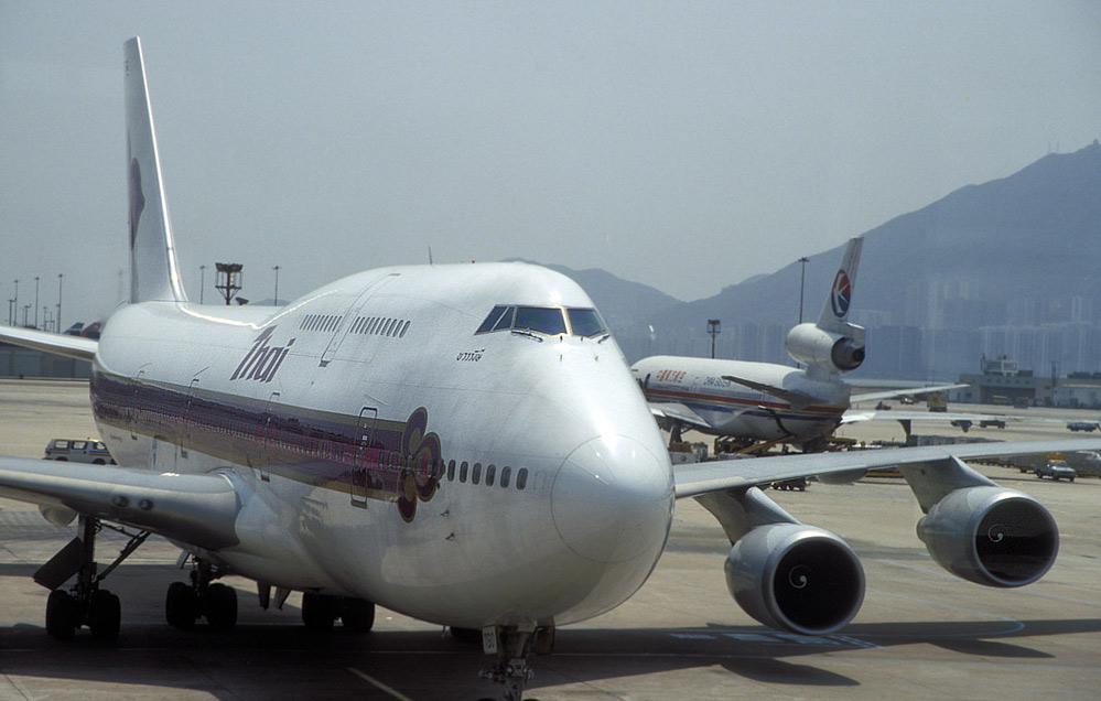 Thai-Jumbo auf Kai Tak