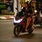 Thai Ladies haben Fahrspaß