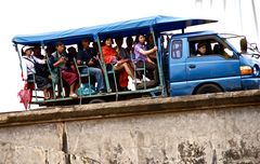 thailändische wochenendtouristen, südlaos 2010