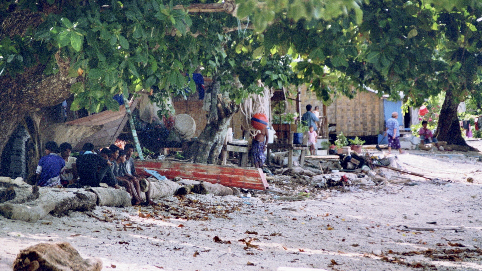 Thailand (2001), Ko Bulon - Dorf