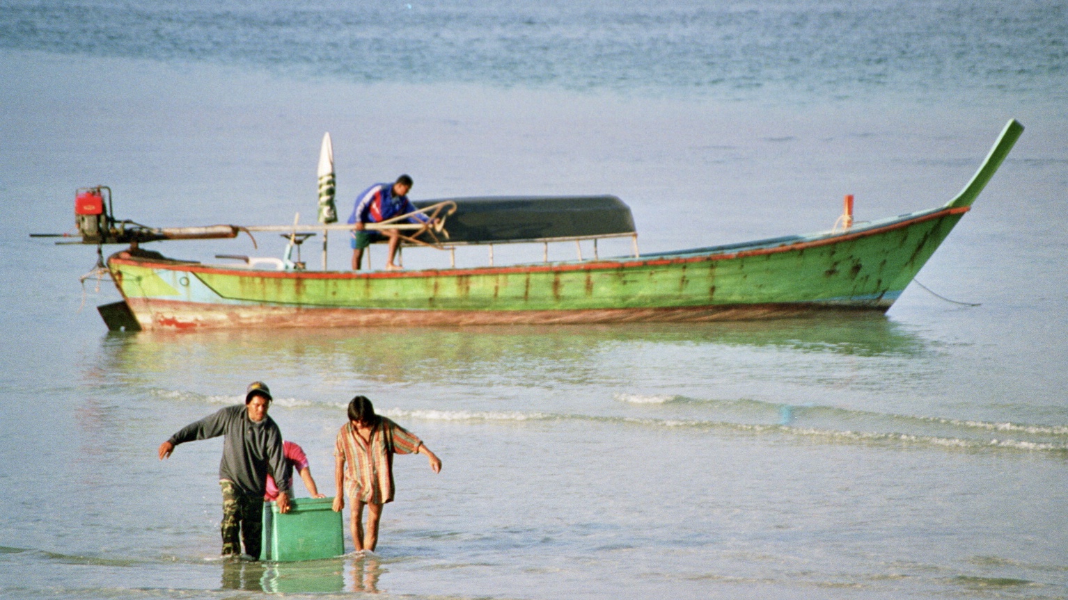 Thailand (2001), Ko Bulon - Nachschub