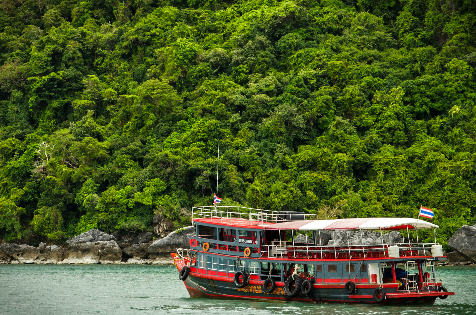 Thailand - Ang Thong - Fitzcarraldo on tour