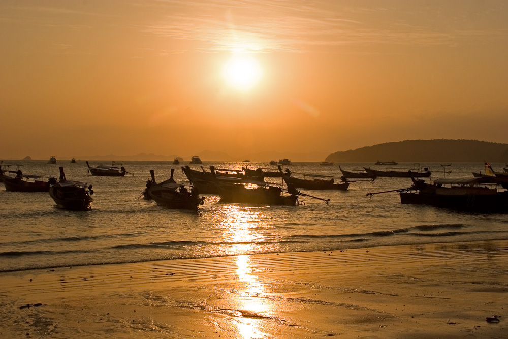 Thailand - Boote bei Krabi (2)