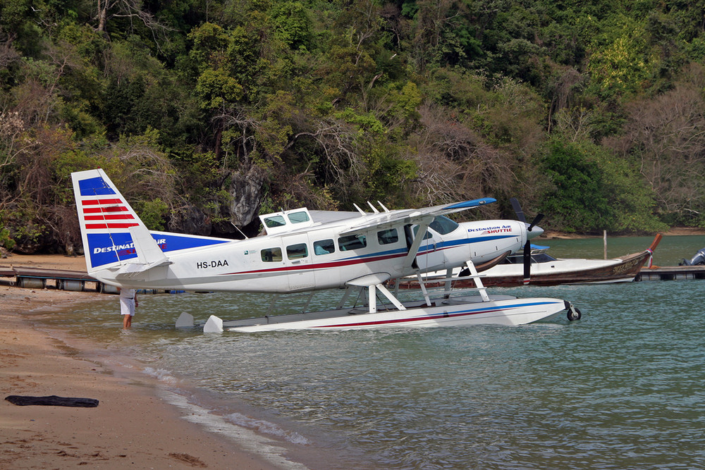 Thailand, HS-DAA, Planespotting am Strand....