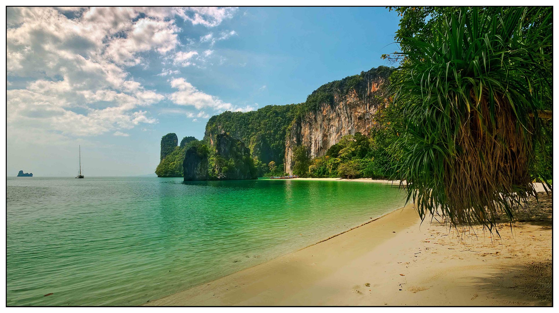 Thailand *Koh Hong*