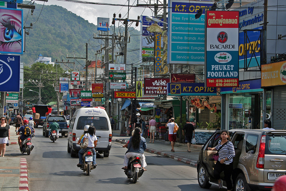 Thailand, Phuket, Patong Straßenszene