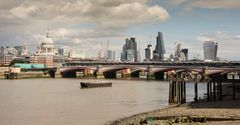 Thames - Blackfriars Bridge - St Pauls Cathedral-Cheesgrate-Walkie Talkie