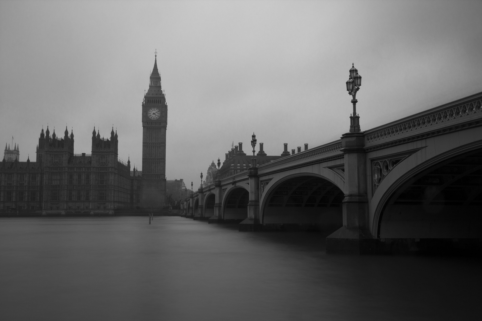 Thames river and Big Ben