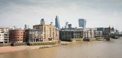 Thames seen from Millenium Bridge with Cheesgrate & Walkie Talkie - 02