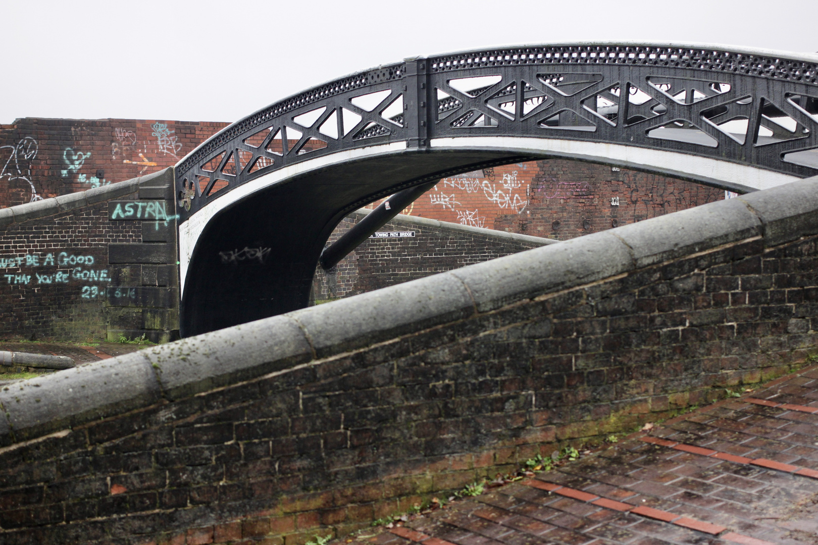 That you´re gone, Birmingham Canal, Smethwick, UK