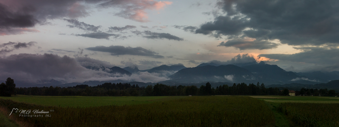 The Allgäu goes into the night