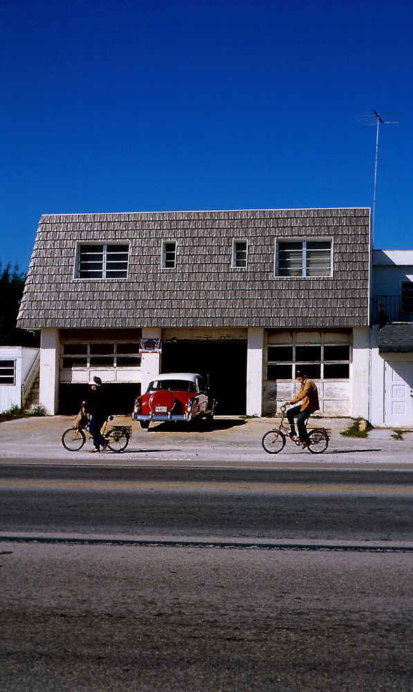 The American Dream: 3 Cars One Floor