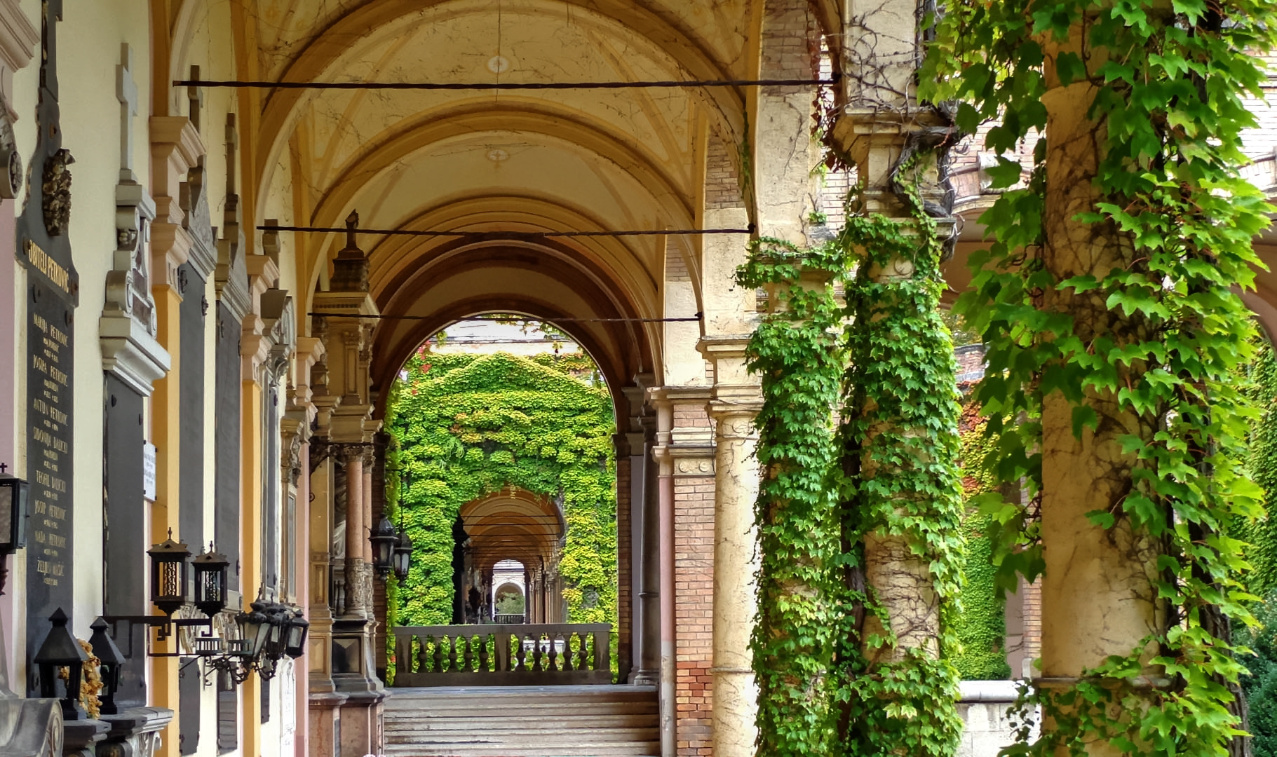 THE ARCADES OF MIROGOJ CEMETERY, ZAGREB, CROATIA