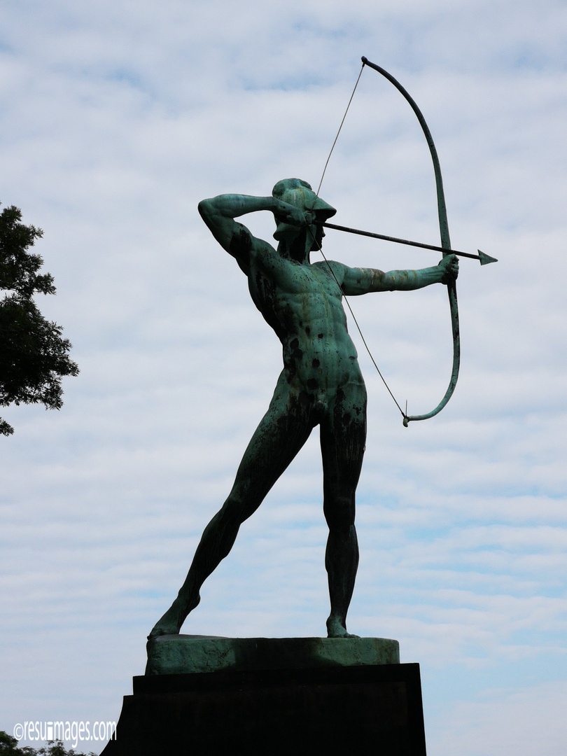 The Archer (Bogenschuetze)