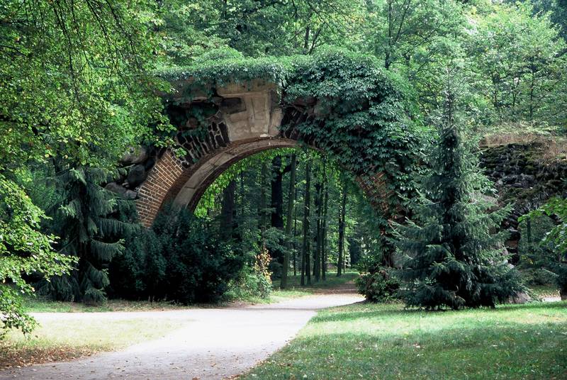 The Arkadia Park - The Main Gate