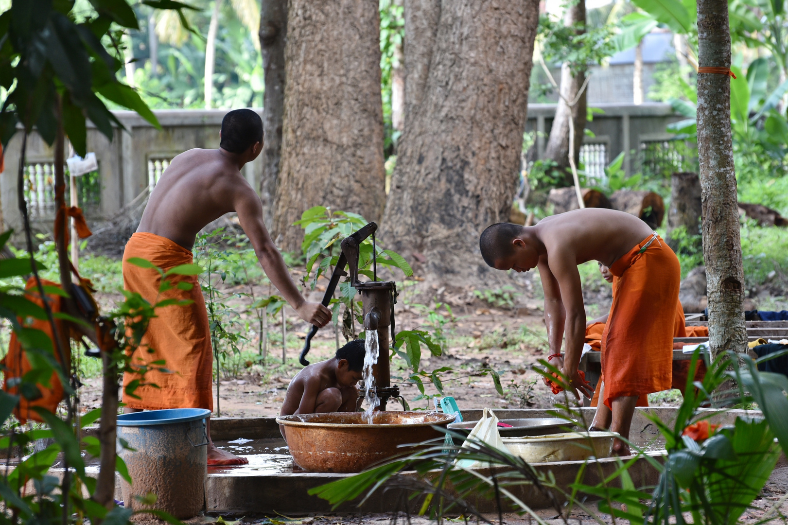 the bathroom of Lolei temple