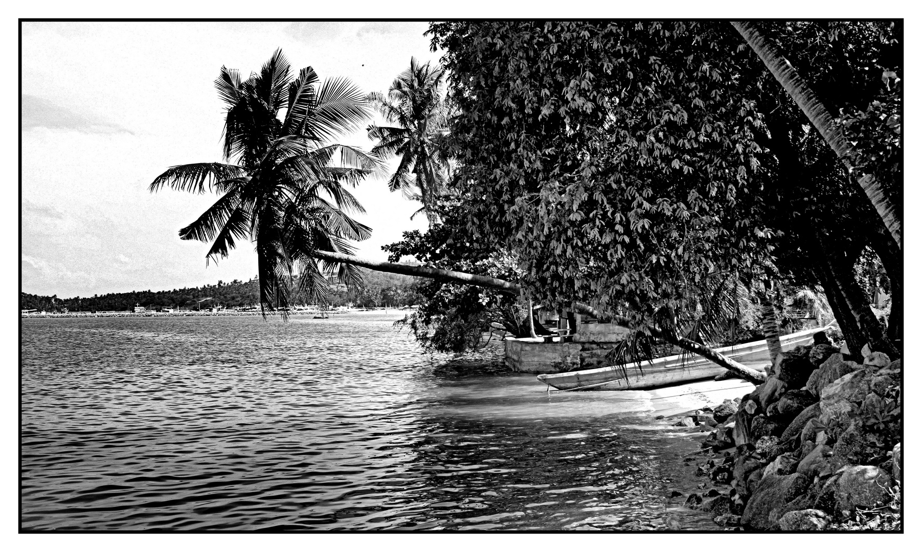 The Beach 2 in Black & White