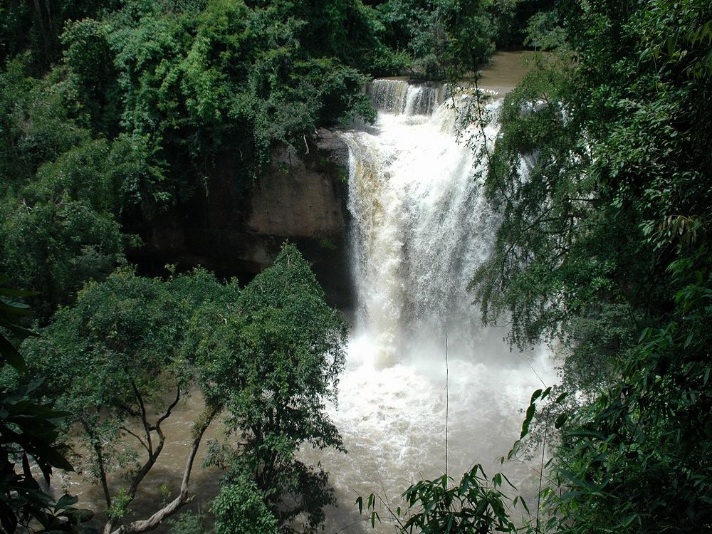 "The Beach" Wasserfall im Monsoon