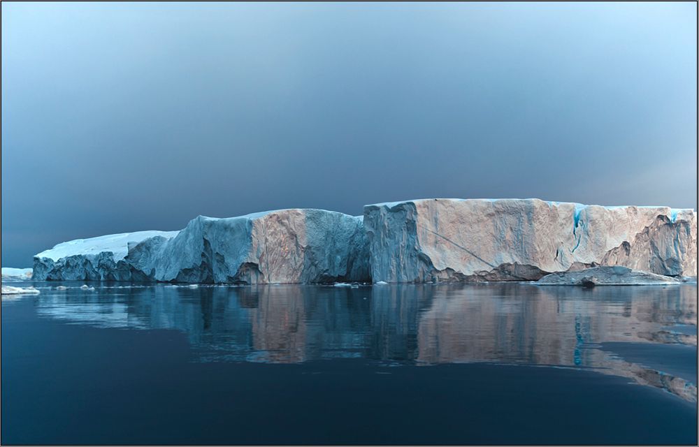 the beauty of these drifting icebergs