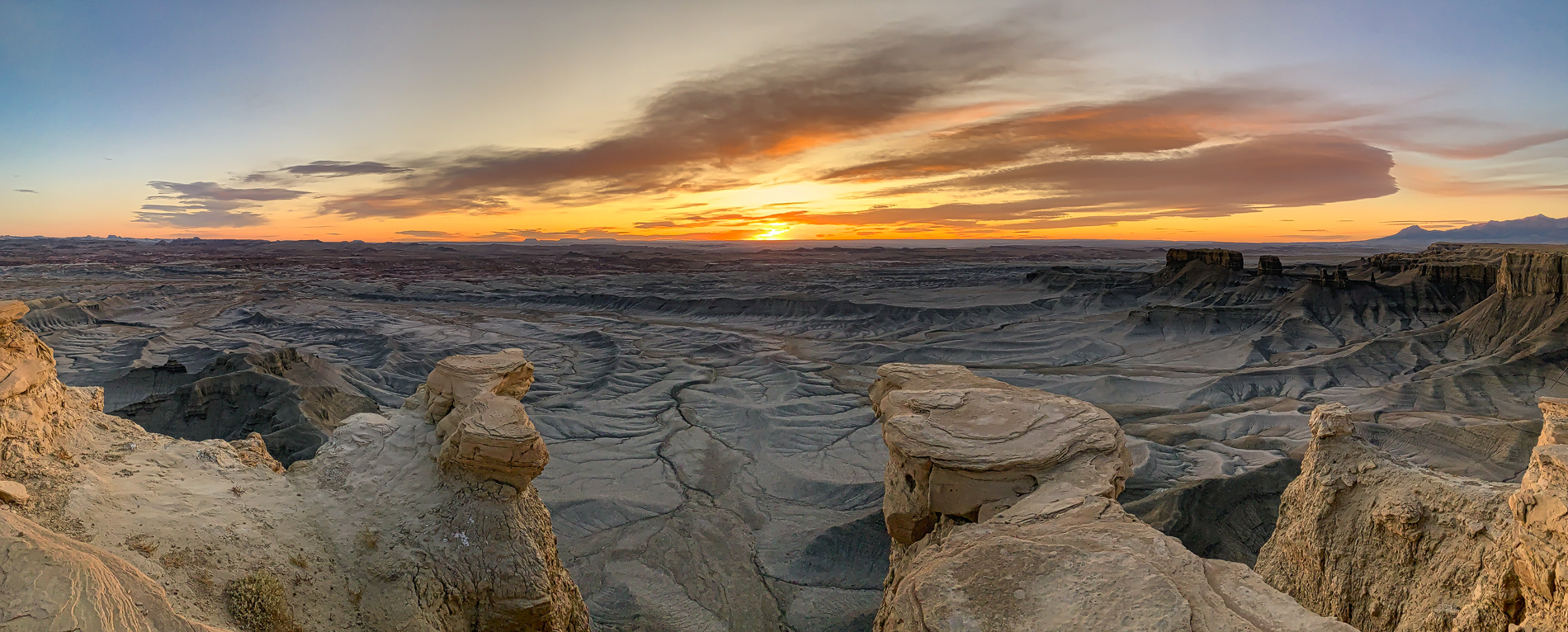 The Beginning Foto & Bild nature, usa, sonnenaufgang Bilder auf