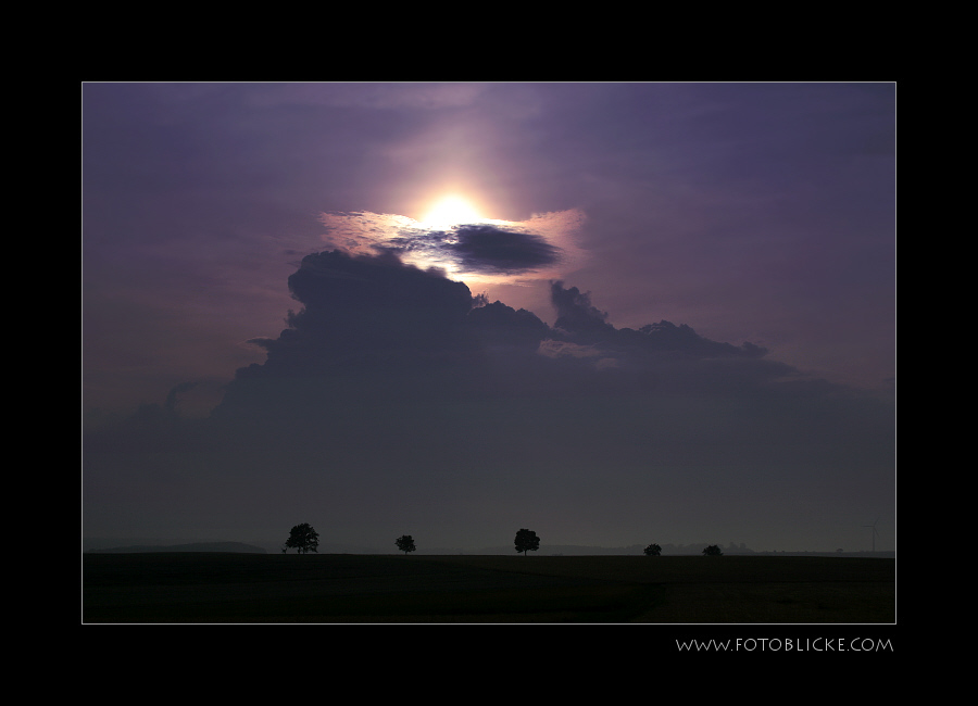 The beginning of a thunderstorm