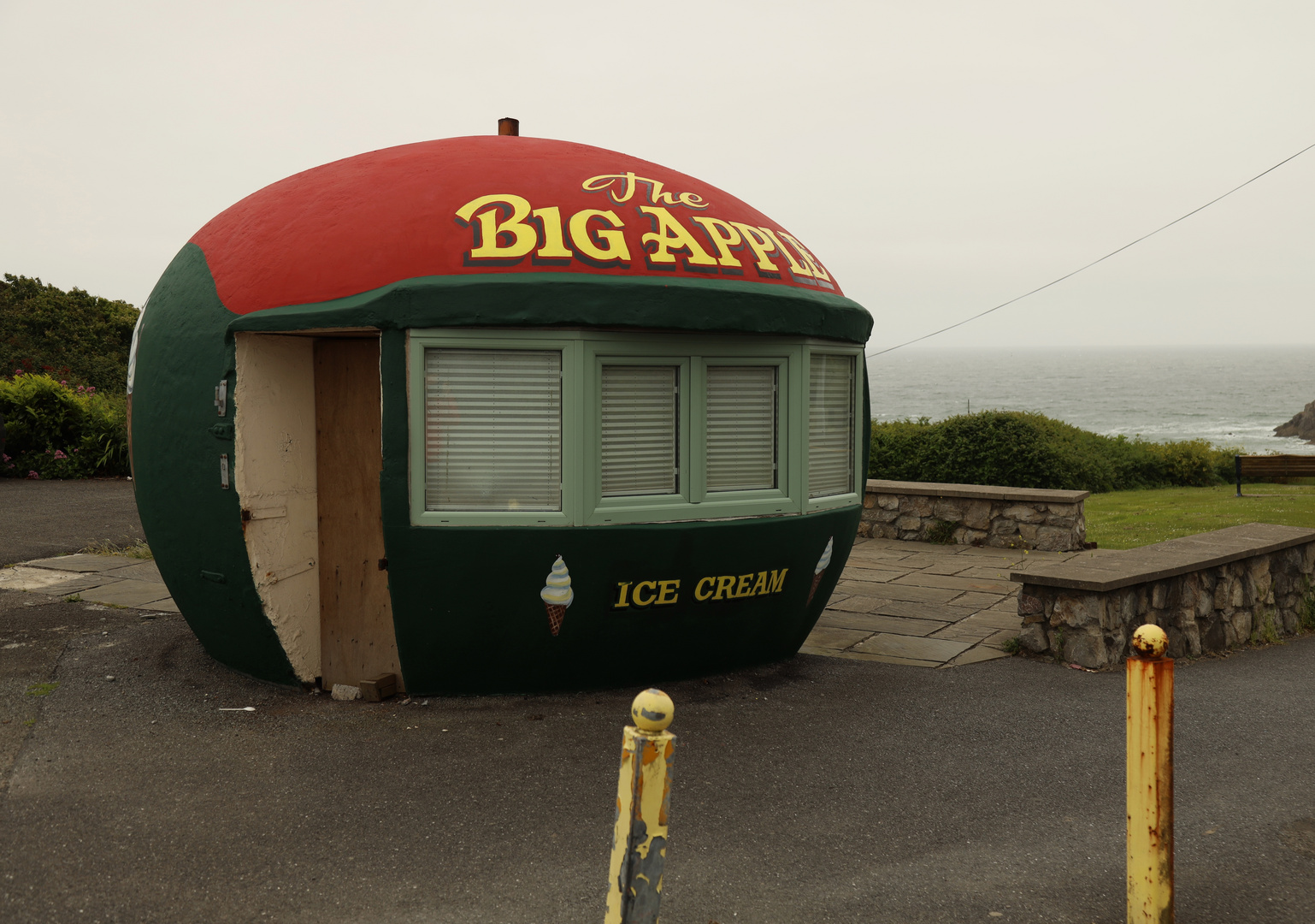 The Big Apple in Mumbles - Wales