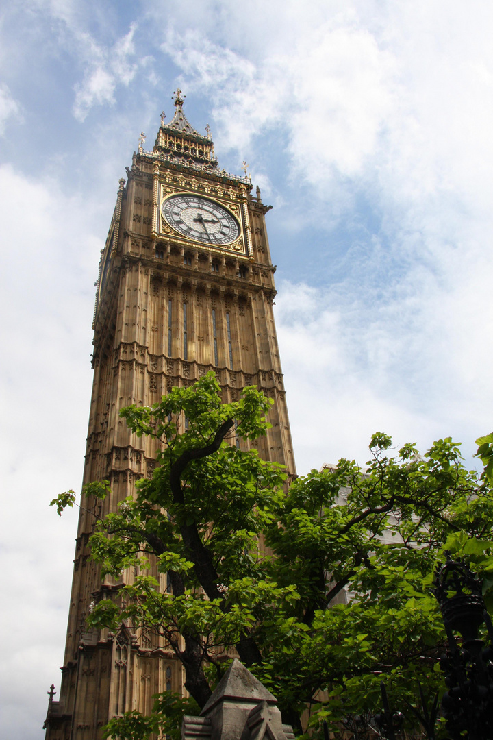 The Big Ben in the Afternoon