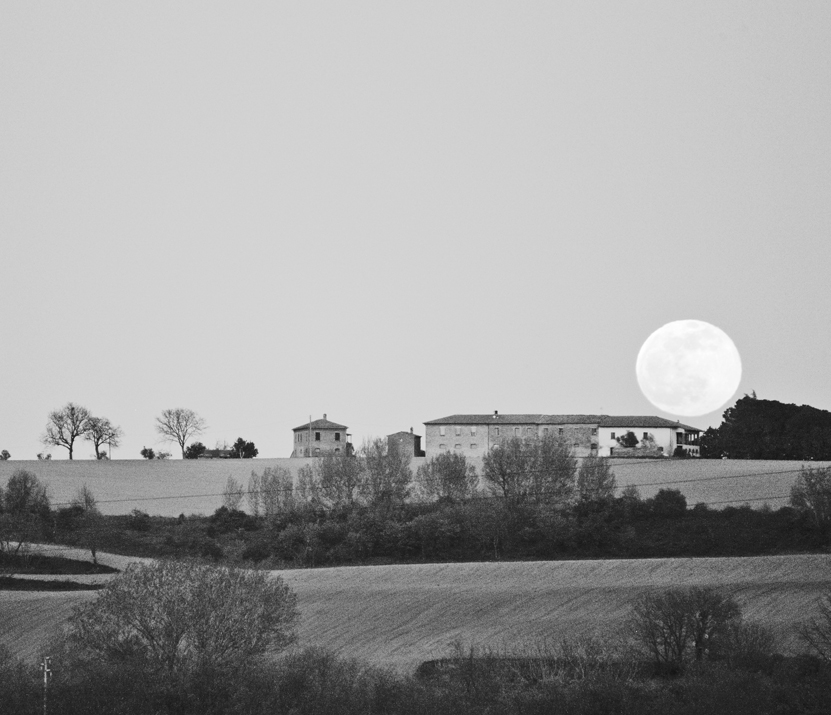 The big moon of April