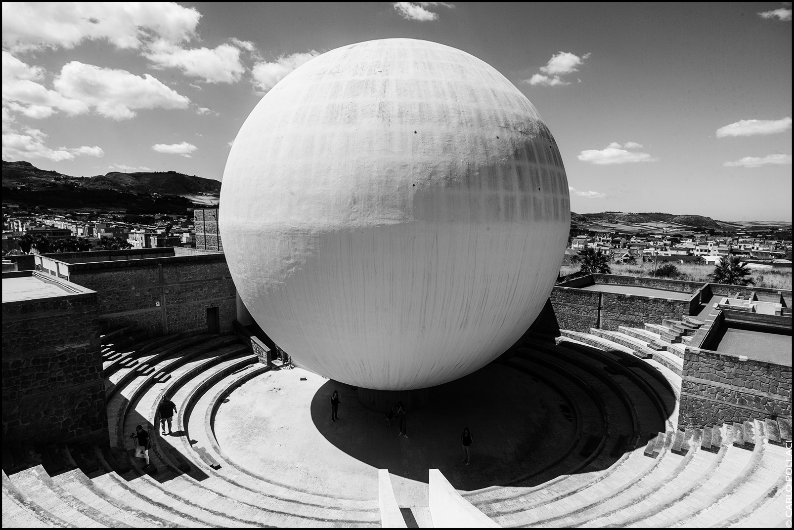 The big white sphere