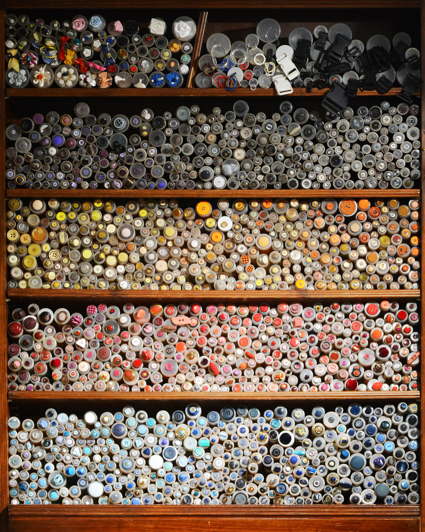 The button selection on button shop