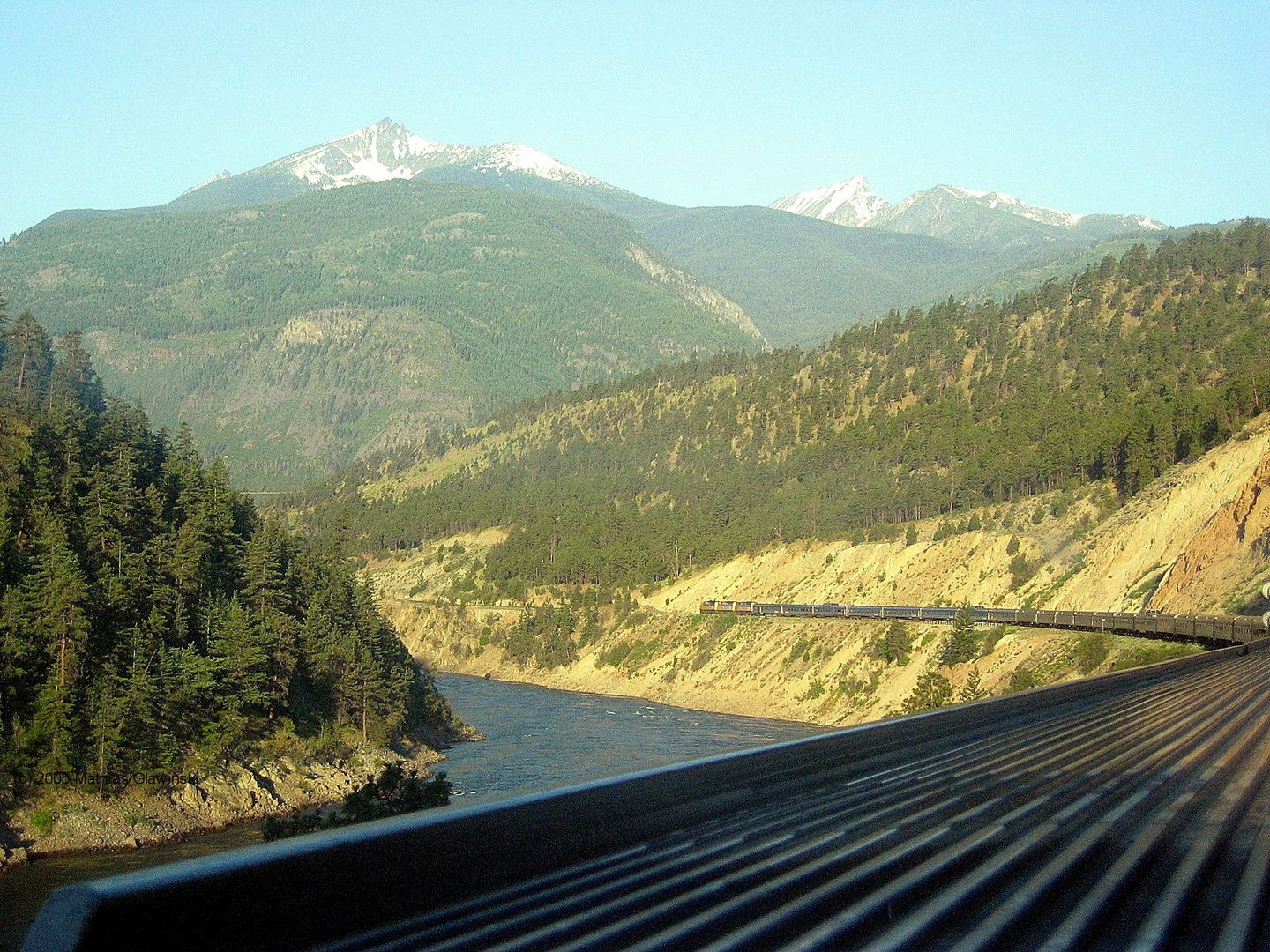 The Canadian am Fraser River