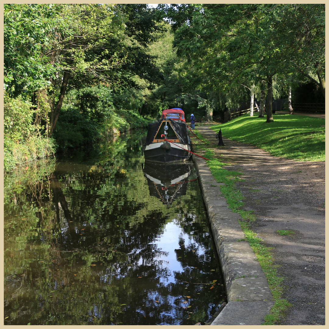 the canal basin 8 at pontcysyllte