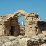 The castle of "Saranda Kolones" mit Durchblick