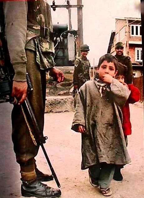 the child and the army in Peshawar