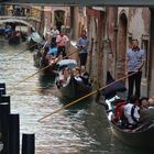 The Chinese gondola convoy